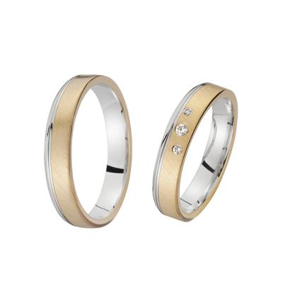 China Fashionable Wholesale Hot Selling Couples Ring Set Wedding Band Ring Gold Stainless Steel For Women Men for sale