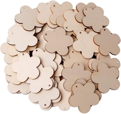 China Europe KRAFF Wooden Slices Flower Shape Blank Name Tags With Hole Cutout Unfinished Wooden Marks Art Craft Pieces For Wedding Party for sale