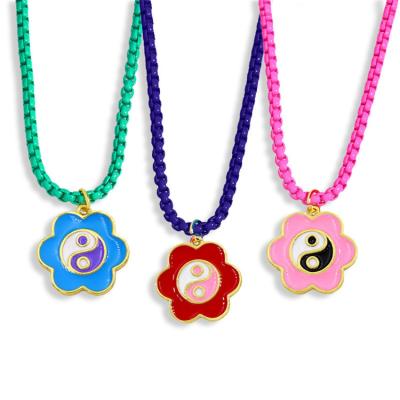 China Hot Selling BOHEMIA PS Fashion Style Neon Necklace Chain Enamel Made Floral Ying Yang Flower Necklace for sale