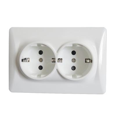 China Residential / General Purpose European Electrical Dual PC Material Schuko Socket Outlet 16A 220-250V~ for sale