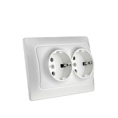 China Germany Residential / General Purpose 2 Gang Wall Socket With Ground EU Standard Double Schuko Socket for sale