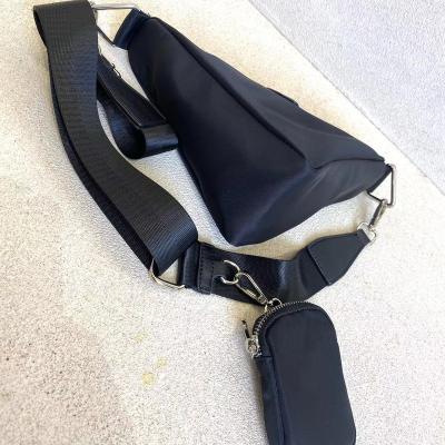 China 2022 top quality finished designer handbag luxury triangle dresswear triangle leather bag PORTABLE hot sale women bag with zipper for sale