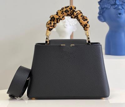 China 2022 New Style Brand Luxury Animal Print Handbags Waterproof Black OEM Casual Good Quality Custom Bags for sale