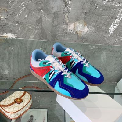 China Flat 2022 OEM Hot Sales New Fashion Casual Shoes High Quality Exaggerated Custom Unisex Sneaker Shoes Brand Shoes for sale