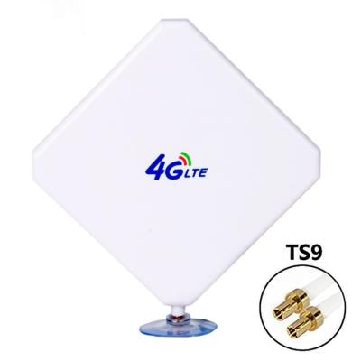 China 700~2600mhz 28dbi 3g 4g Lte Antenna Mobile Antenna SMA Male Connector Booster Mimo Panel Antenna HAS-0727TKD for sale