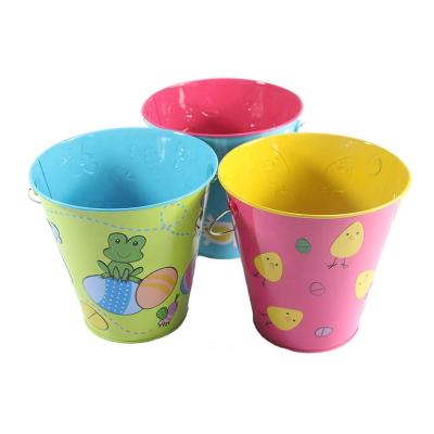 China Cheap Promotional Canned Food Premium Easter Gift Tin Bucket With Handle Assembled, Small Decorative Tin Easter Bucket for sale