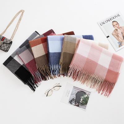 China 2021 New Arrival Polyester Winter Comfortable Cashmere Knocking Down Small Grid For Women Scarf Shawl for sale