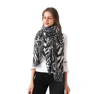 China 2021 comfortable new shawl spring black polyester wholesale printed scarf for women pashmina for sale