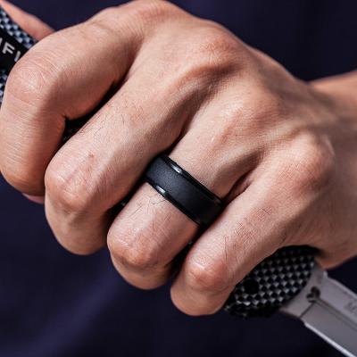 China CLASSIC Silicone Breathable Rings For Men Arrow Shape Inner Grooves For Men's Classic Silicone Rubber Wedding Ring Enhanced Breathability for sale