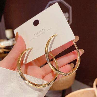 China Fashion Huggie 925 Sterling Silver Women Gift 14K Wholesale Romantic Oversized Gold Plated Big Circle Stud Earrings for sale