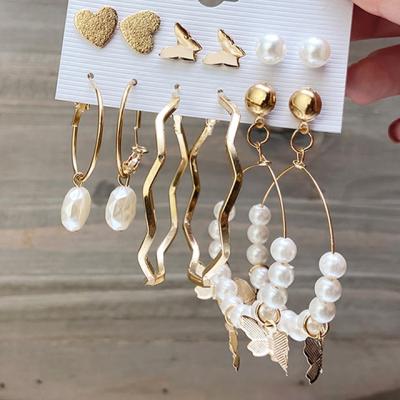 China Fashion design fine crystal bead jewelry wholesale punk large fashion design rhinestone circle drop earrings women gold plated stud earrings for sale