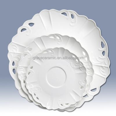 China Wholesale Disposable Embossed Porcelain Fine Bone China Ceramic Custom Printed White Dinner Plate For Weddings for sale