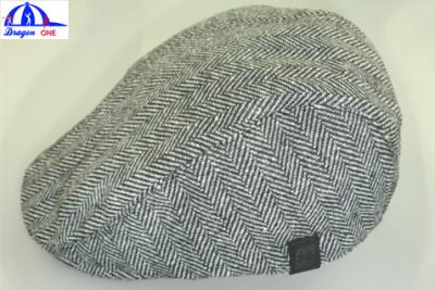 Κίνα Το προσαρμοσμένο επίπεδο/οξυμένος/Casquette καλύπτει/γκρίζο σώμα καπέλων/μαύρη επένδυση προς πώληση