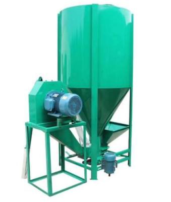 China Make Animal Feed Vertical Mixing And Crushing Machine Corn Pig Feed With Automatic Suction Function For Sale for sale