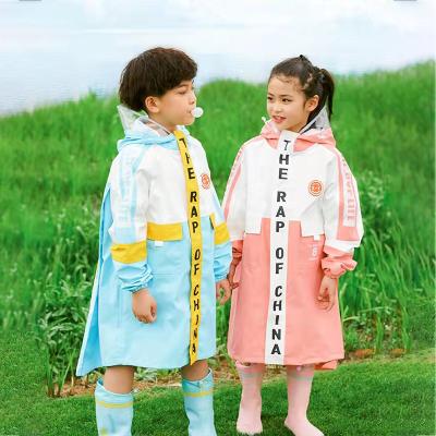 China Bachelor Rainwear Custom Kids Reusable Taslon Waterproof Cloth Breathable Raincoat Cloth Kids Stylish Cute Raincoat for sale