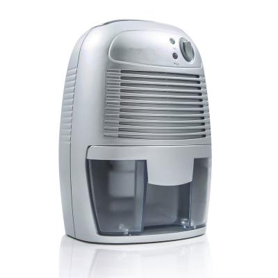 China 2021 New Mini Car Air Dryer Portable Dehumidifier With 500ml Water Tank for sale