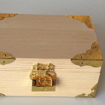 China Recyclable paulownia wood box with cover for sale