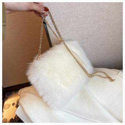 China 2021 New Arrival High Quality Plush Fur Fashion Women's Handbags Ladies Designer Bags Chain Messenger Crossbody Bags for sale