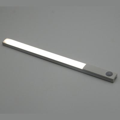 China DC3.7V Modern Wardrobe Lighting LED Motion Sensing Wardrobe Light with Battery Under Cabinet Light for sale