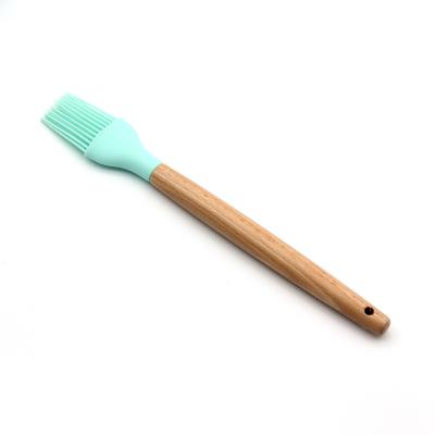 China Sustainable Hot Sale Cookware Silicone Basting Brush With Wooden Handle Basting Brush for sale