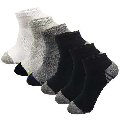 China Free Sample Breathable Hot Sales Unisex Compression New Socks Spandex Mesh Basketball Sport Running Cotton Socks for sale