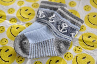 China Comfortable short cotton socks in jacquard design for baby for sale