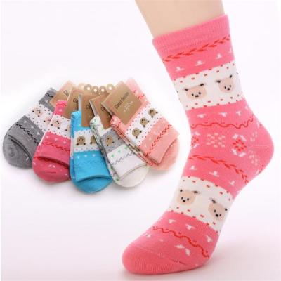 China Lovely bear design winter socks for women for sale