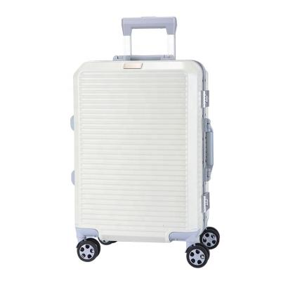 China Long Distance Travel Cases Stylish Trolley Traveling Bags Pick Up Equipaje Luggage Suitcase 3pcs Set With Silent Wheel for sale