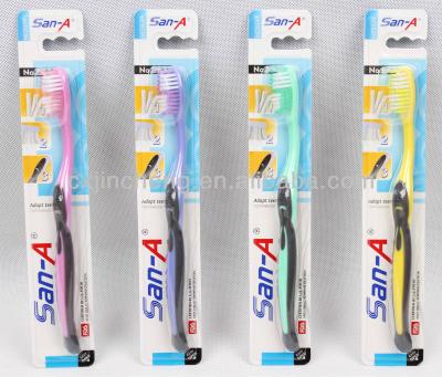 China Home Use E-632 San-Un Adult Toothbrushes With Tongue Cleaner for sale