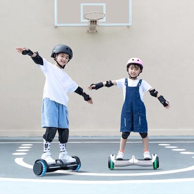 China LCD display screen selling well all over the world balance scooter 2 wheels balance car hoverboard for sale