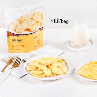 China Manufacture Supplier Organic 100% Natural Dried Fruit Dried Cubes Packing Freeze Dried Pineapple for sale