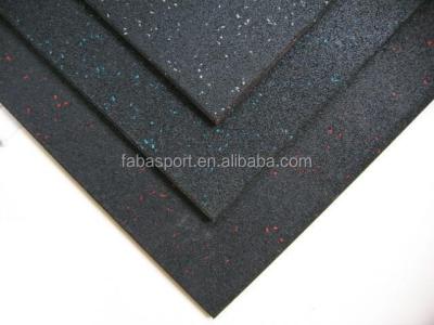 China Rubber + EPDM Rubber Gym Flooring Flooring 1m*1m for sale