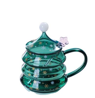 China Sustainable Christmas Tree Shaped Tea Cups Coffee Mugs Glass Tea Cups With Lid And Star Spoon Unique Gift For Christmas Day New Year for sale