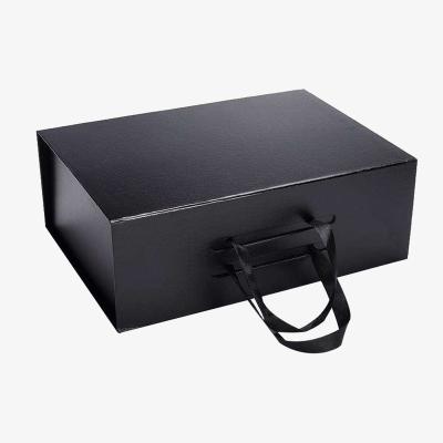 China Cosmetic Gift Boxes Recyclable Gift Packaging Boxes Baby for sale