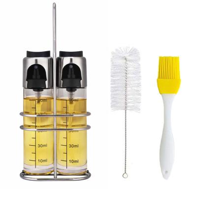 China Sustainable 2PCS Stainless Steel Oil Diepenser Glass Bottle Kitchen Frying Oil Sprayer Spray Bottle Set With Silicone Brush for sale