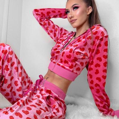 China Fashion Breathable Velvet Printing Heart Zipper Sweatsuit Autumn Velvet Crop Tops Tracksuit For Women 2 Piece Set for sale