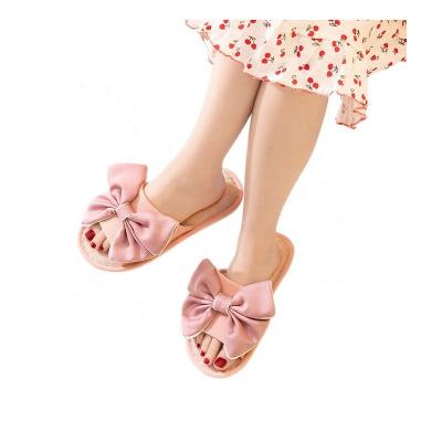 China Free Running Fashion Trend Beach Summer Ladies Shoes Flat Casual Women Shoes Slipper for sale