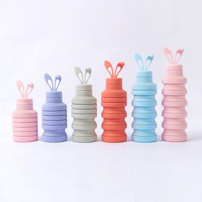 China Manufacturers Silicone Bottles Rabbit Ear Viable Waterbottle Collapsible Water Bottle With Printed Logo for sale