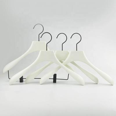 China CLASSIC High End Hanger Boutique Color Customized Dress Hangers for sale