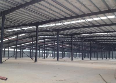 China Montado cree Warehouse para requisitos particulares, estructura de tejado ligera prefabricada de Warehouse en venta