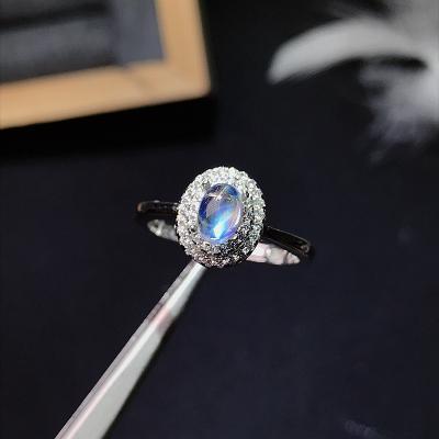 China 0.5ct Casual/Sporty Natural Moonstone Ring Blue 925 Sterling Silver Hot Selling Women Style for sale