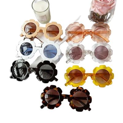 China Fashion Sunglasses Fashion Summer Sun Protective Turtle Glass Infant Toddler Girls Beach Petal Sunglass For 0-4yrs for sale