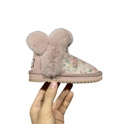 China Exquisite Fashion Trend Fur Leather Shoes Baby Junior Girls Sequin Flower Ankle Kid Rejects Snow Boots for sale