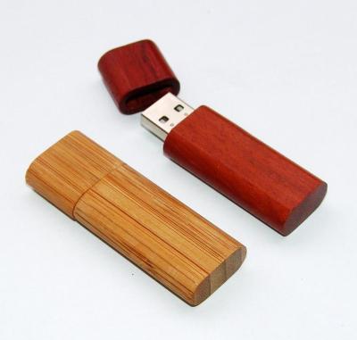 China Plastic USB Wood With Logo Wooden USB 2.0 Custom Engraving Flash Drive 8gb Without Wooden Box for sale