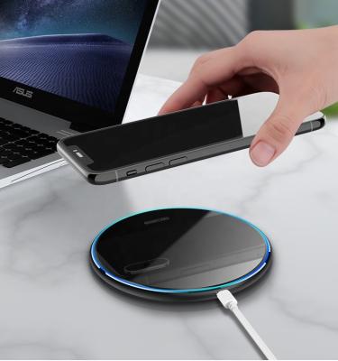 China Mobile Phone Metal Acrylic Glass Mirror Low Temperature Compatible All Mobile Phones QI 15W Fast Wireless Charger For iPhone Samsung xiaomi for sale