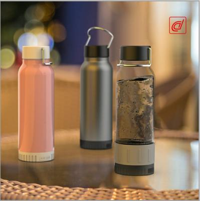 China Big capacity power bank 5000mah new product with sports bottle and wireless charger 3 in 1 for sale