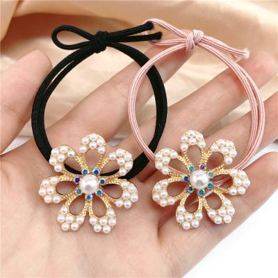 China Fashion TWIN YI Hair Rope Women High Elastic Hair Accessories Metal Diamond Color Pearl Flower Simple Soft Hair Ring for sale