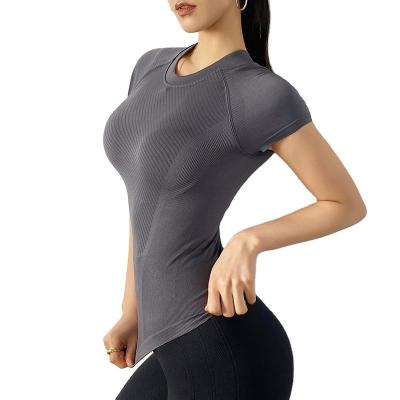 China New Design Breathable Sports Tight Quick Dry T-shirt Women's Shorts Girdles Fitness Shirt Yoga Wear Gym Running Training Clothing for sale