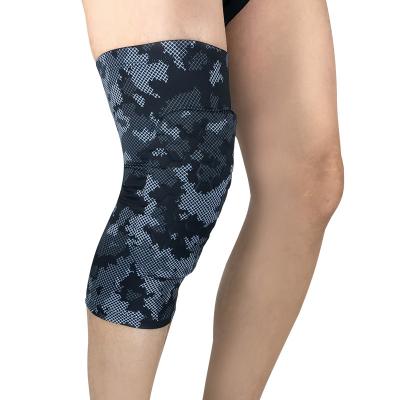 China Comfortable Black Camouflage Design Perfect Running Fitness Increasing Knee Protector Knee Brace Retraining Support for sale