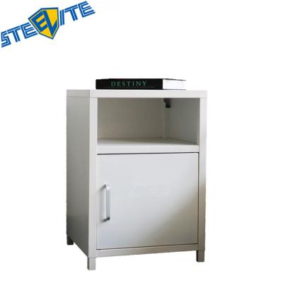 China Knocked Down Metal Nightstand Cabinet with Mini Locker Cupboard Design zu verkaufen